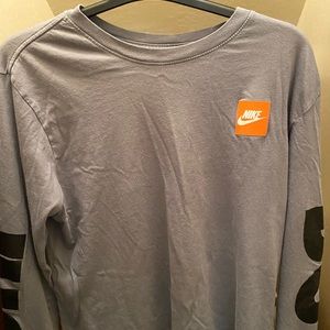 Nike long sleeve just do it t-shirt